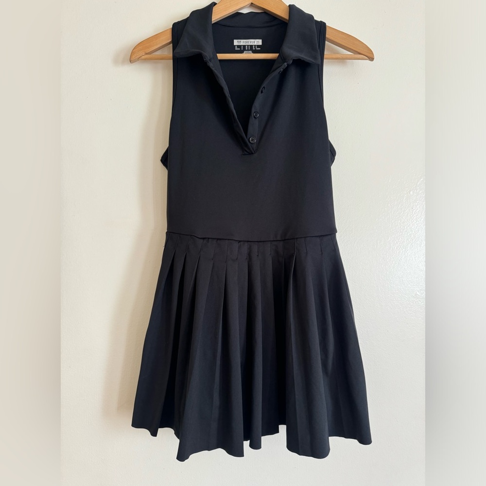 Forever 21 Black Sleeveless Polo Pleated Skater Dress